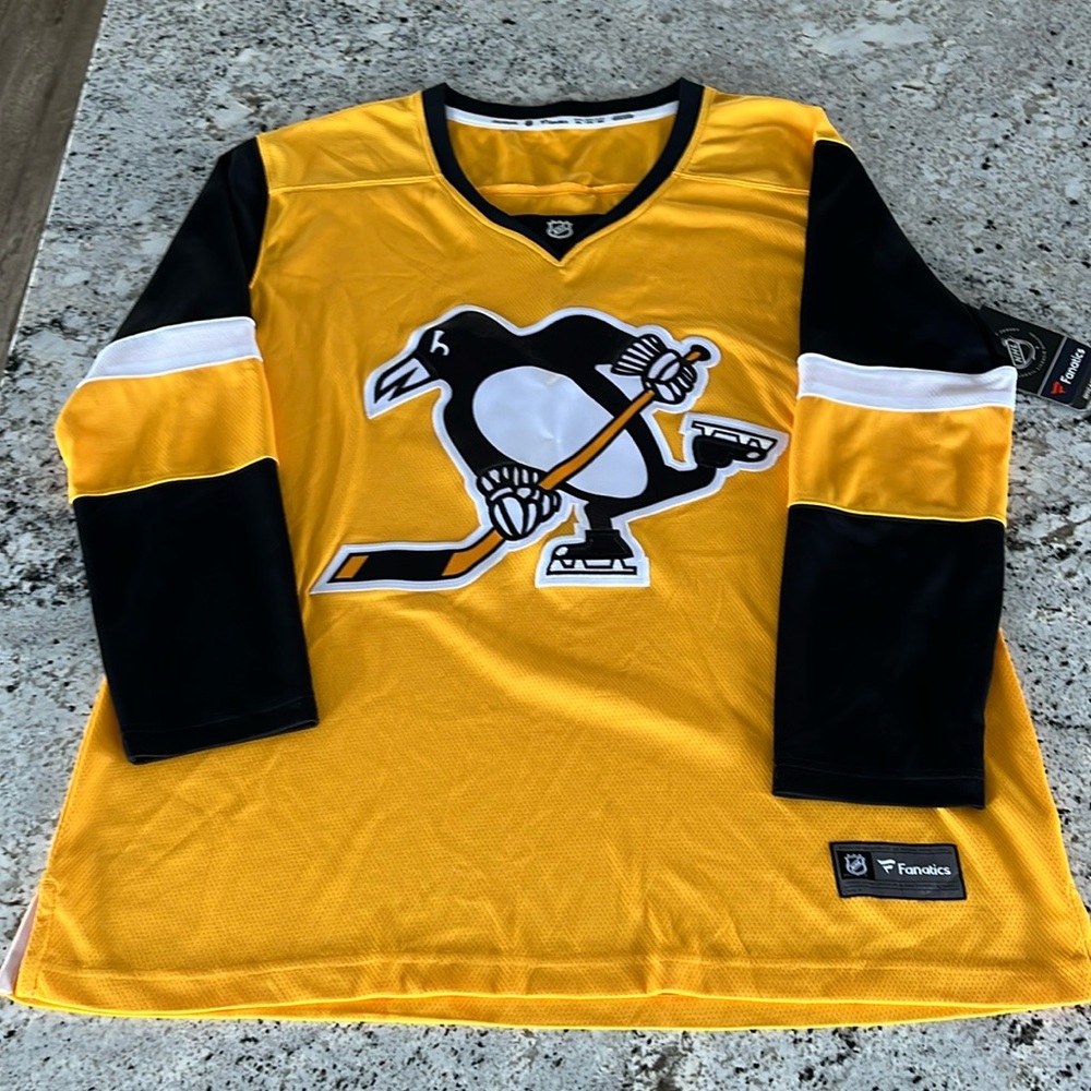 Pittsburgh Penguins Women’s Breakaway Jersey